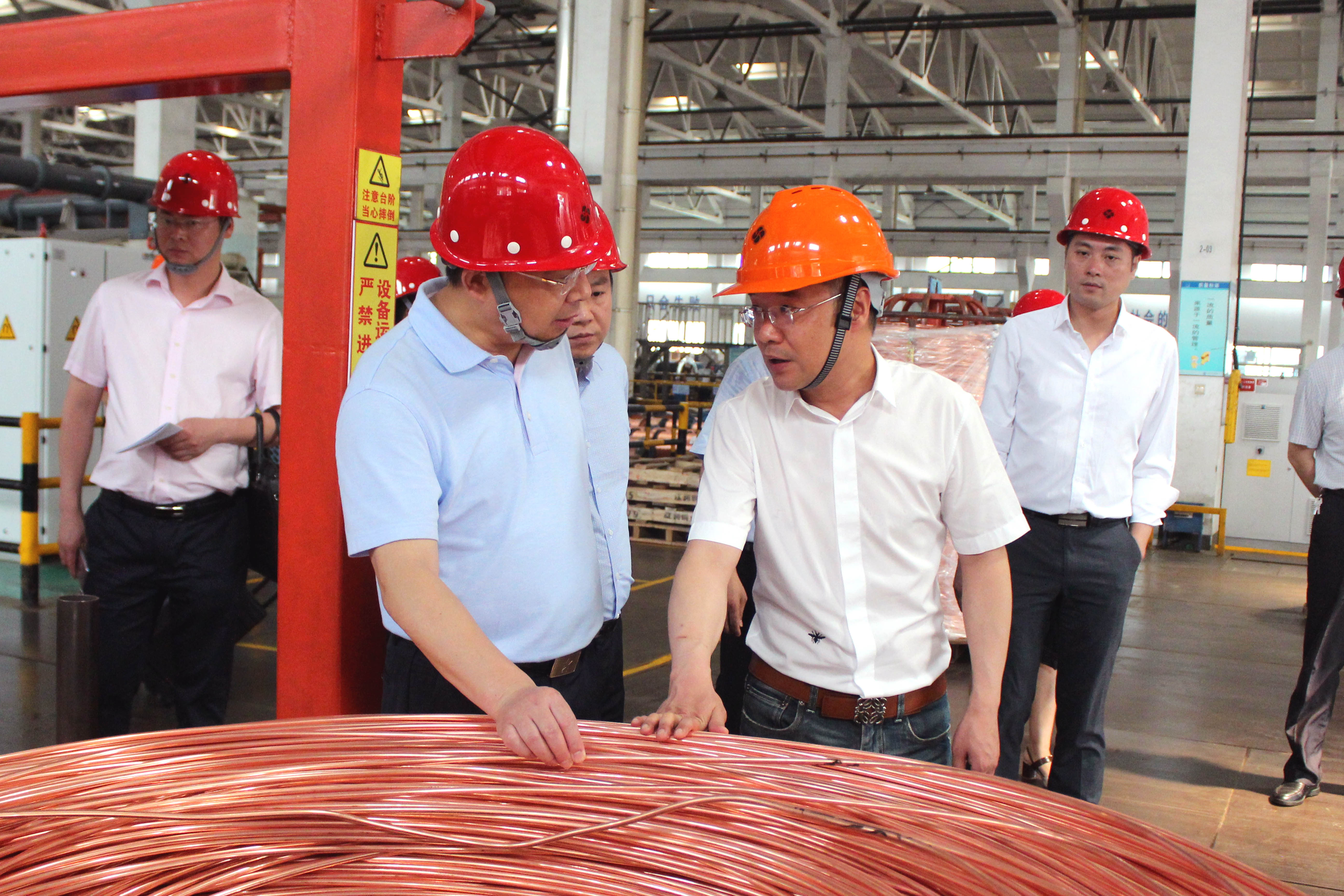 2019年6月10日，四川省廣安市岳池縣委書記鄭鵬程率黨政代表團(tuán)來上上電纜參觀考察