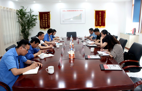 送政策、進企業(yè)、促發(fā)展——市人社局領(lǐng)導(dǎo)走訪上上